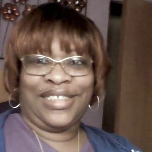 Meet your Posher, Nina